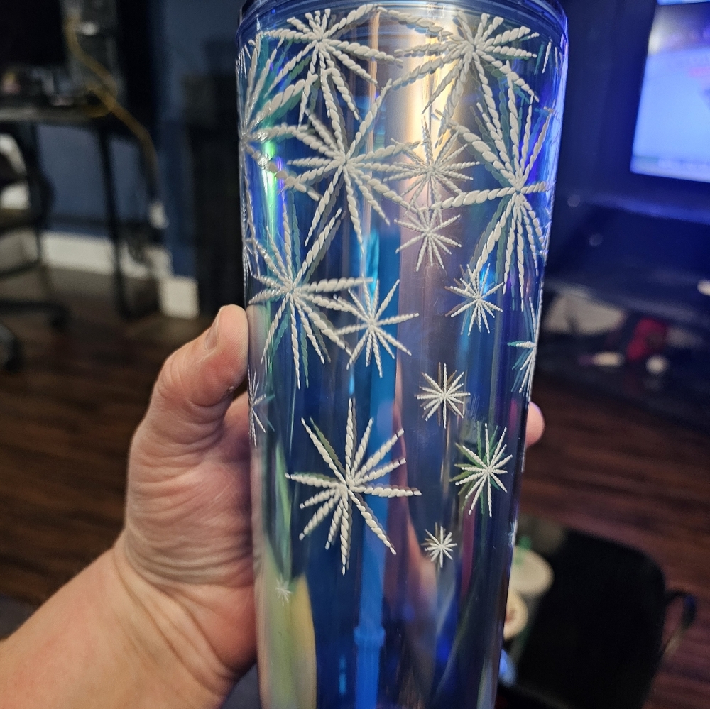 Cup - Picture 2 of 5